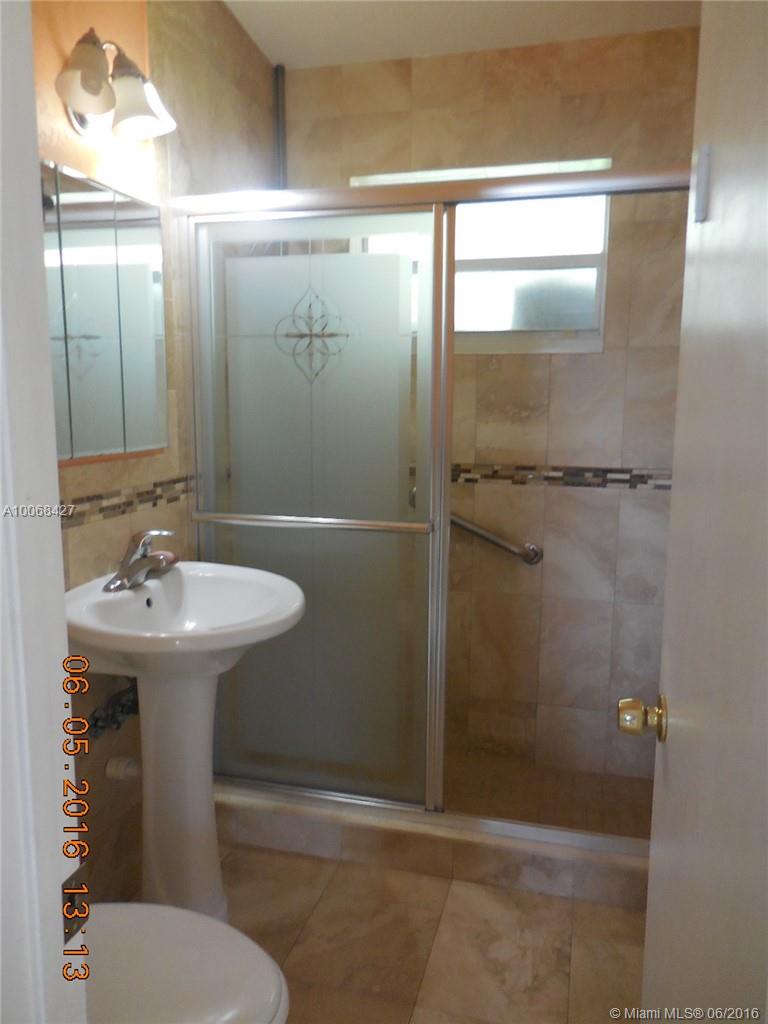 Westwood Lake 2nd Add - Residential