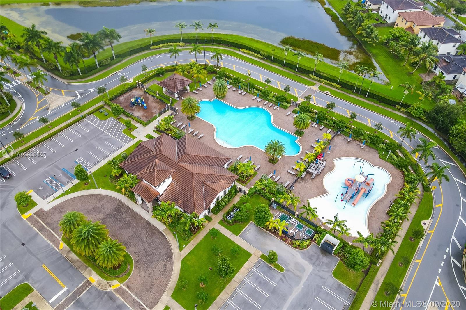 BAYWINDS OF DOMINICA AND - Residential