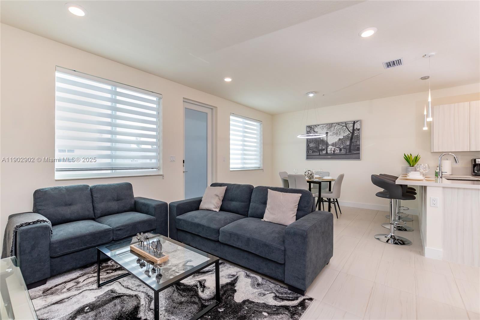 LANDMARK AT DORAL CONDO N - Residential Lease