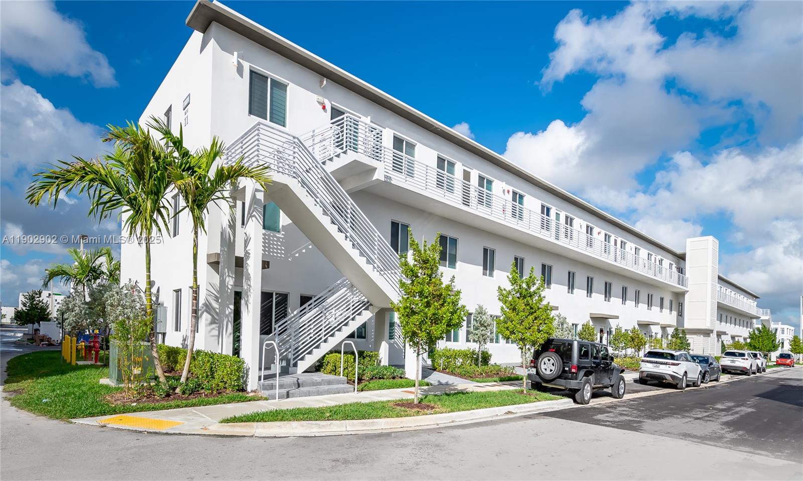 LANDMARK AT DORAL CONDO N - Residential Lease