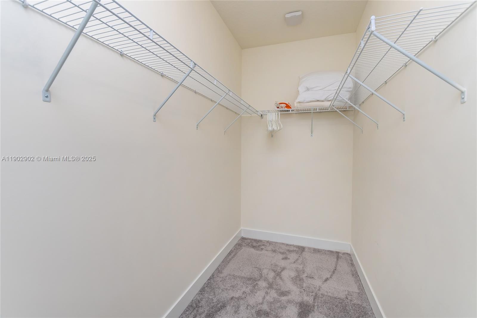 LANDMARK AT DORAL CONDO N - Residential Lease