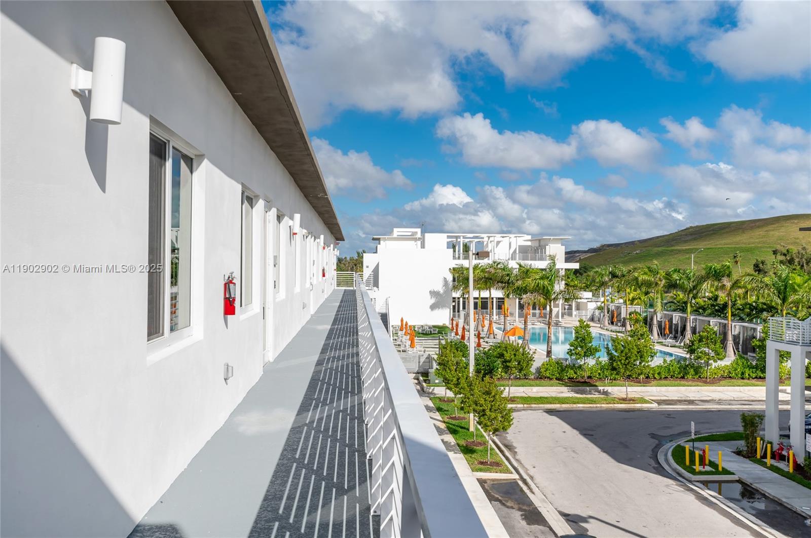 LANDMARK AT DORAL CONDO N - Residential Lease