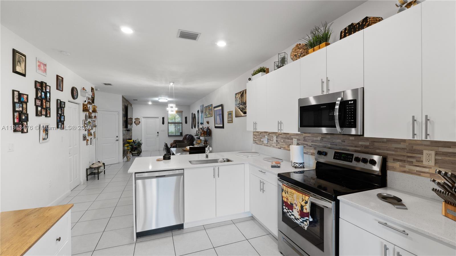 CAMBRIDGE ESTATES FIRST A - Residential