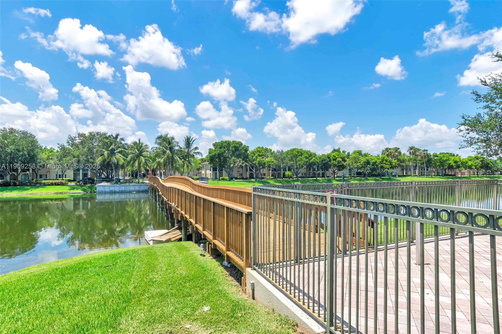 AVENTINE AT MIRAMAR CONDO - Residential Lease