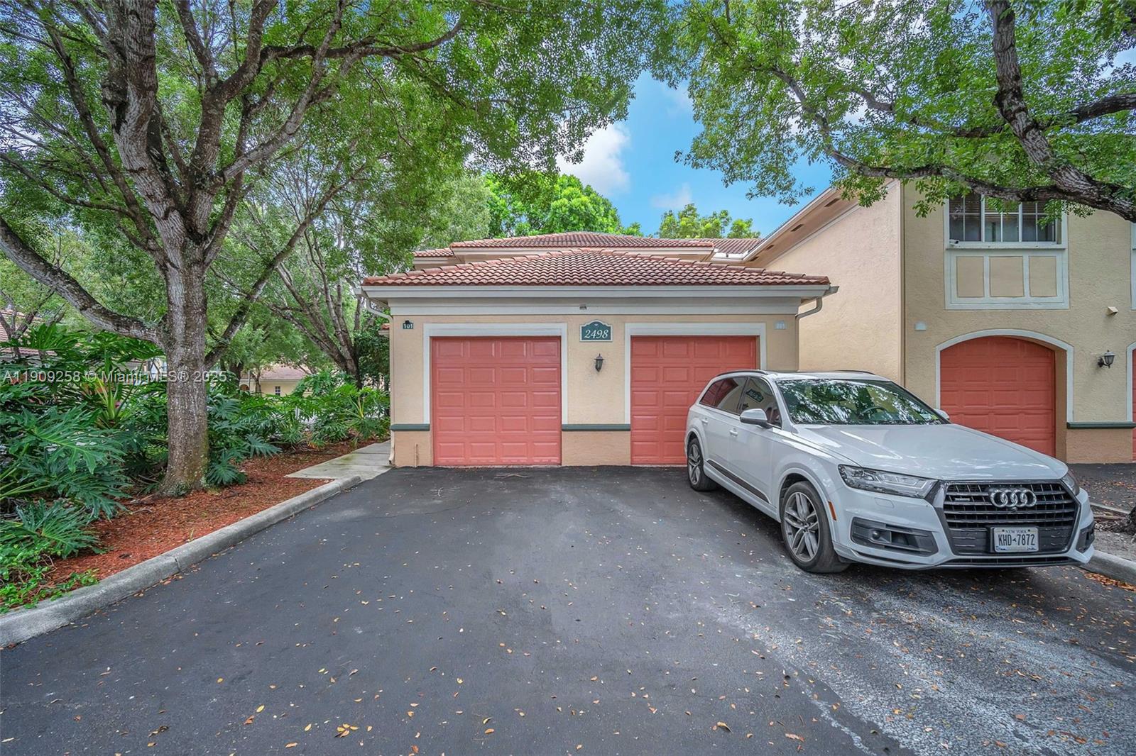 AVENTINE AT MIRAMAR CONDO - Residential Lease