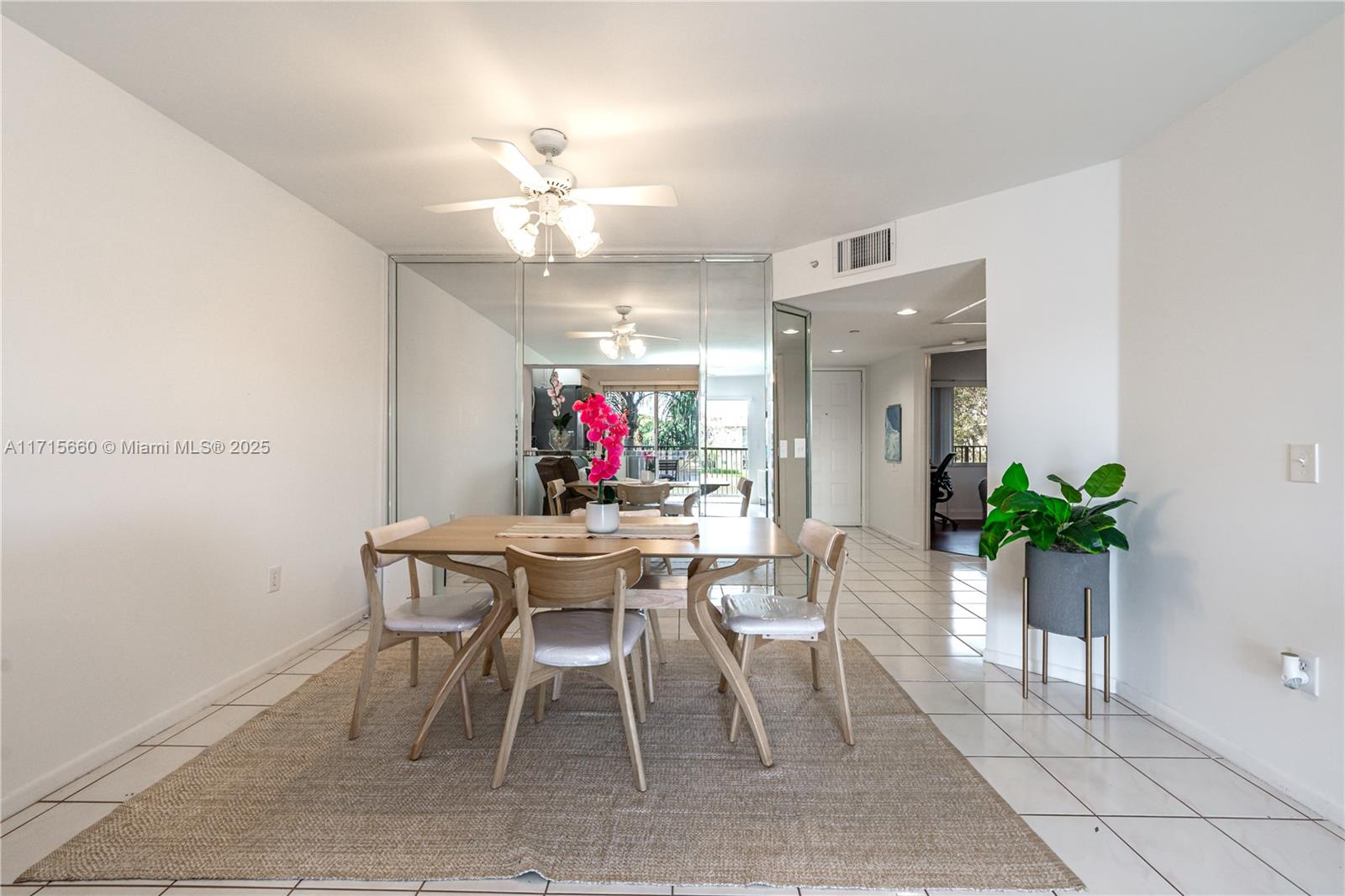 SUFFOLK AT CENTURY VILLAG - Residential