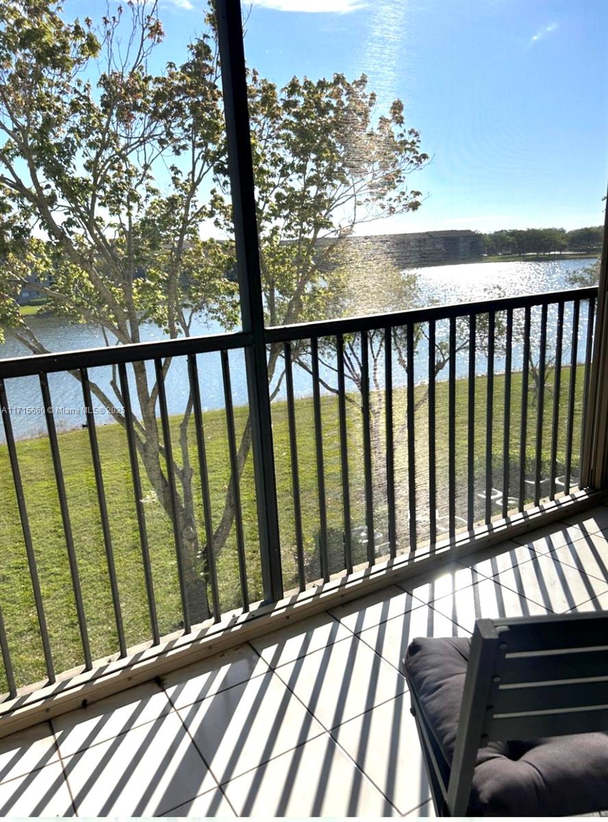 SUFFOLK AT CENTURY VILLAG - Residential