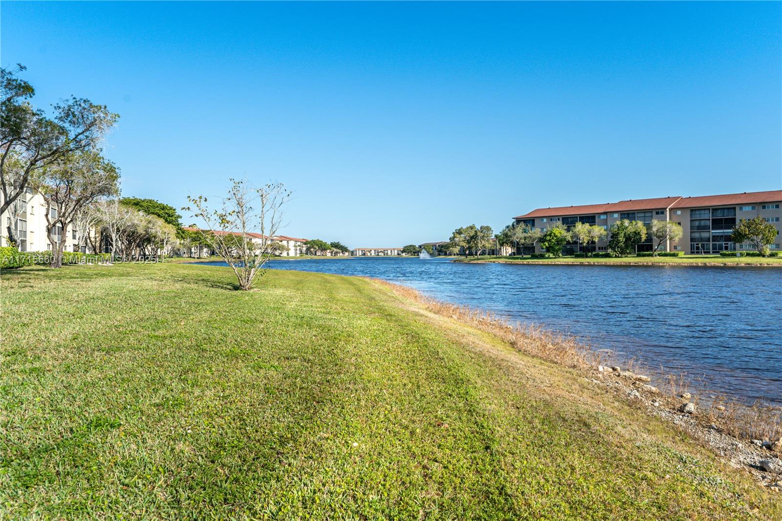 SUFFOLK AT CENTURY VILLAG - Residential