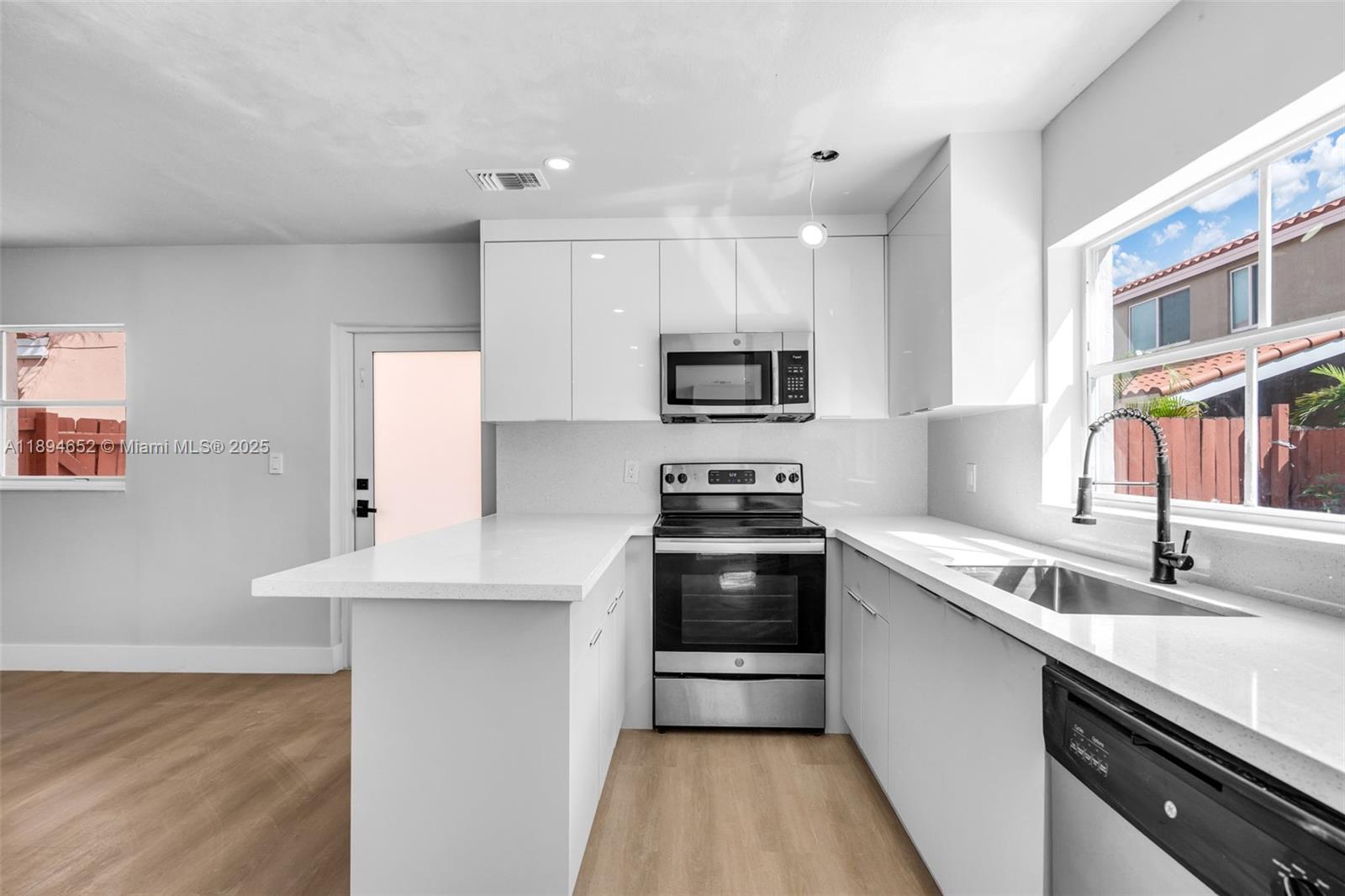 GALLOWAY LAKES SEC 3 - Residential