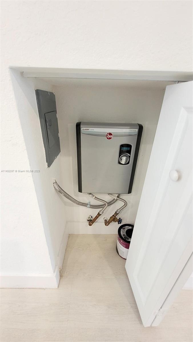 BOWTIE SUBDIVISION - Residential Lease