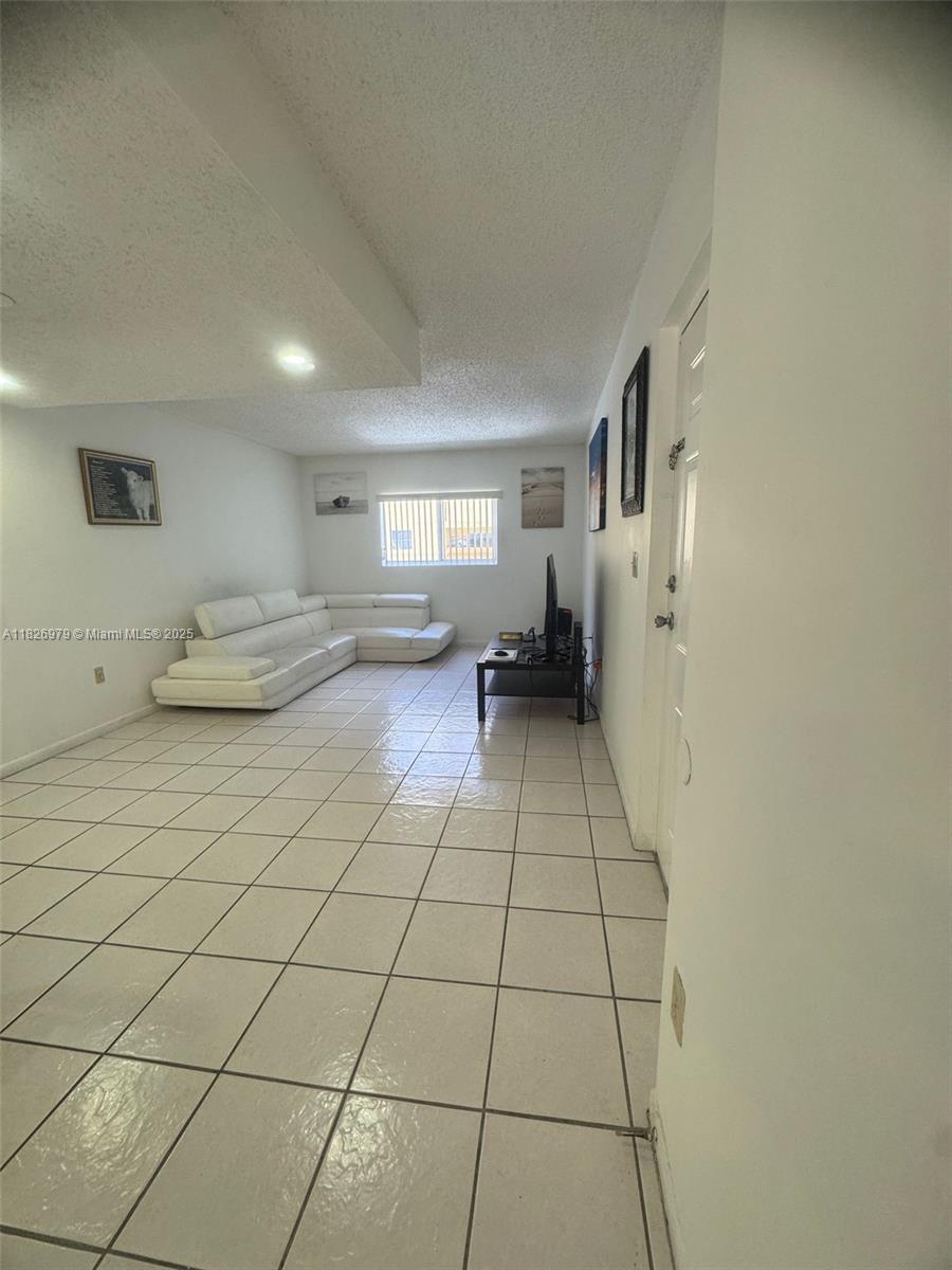 8270 SW 149th Ct 10-210
