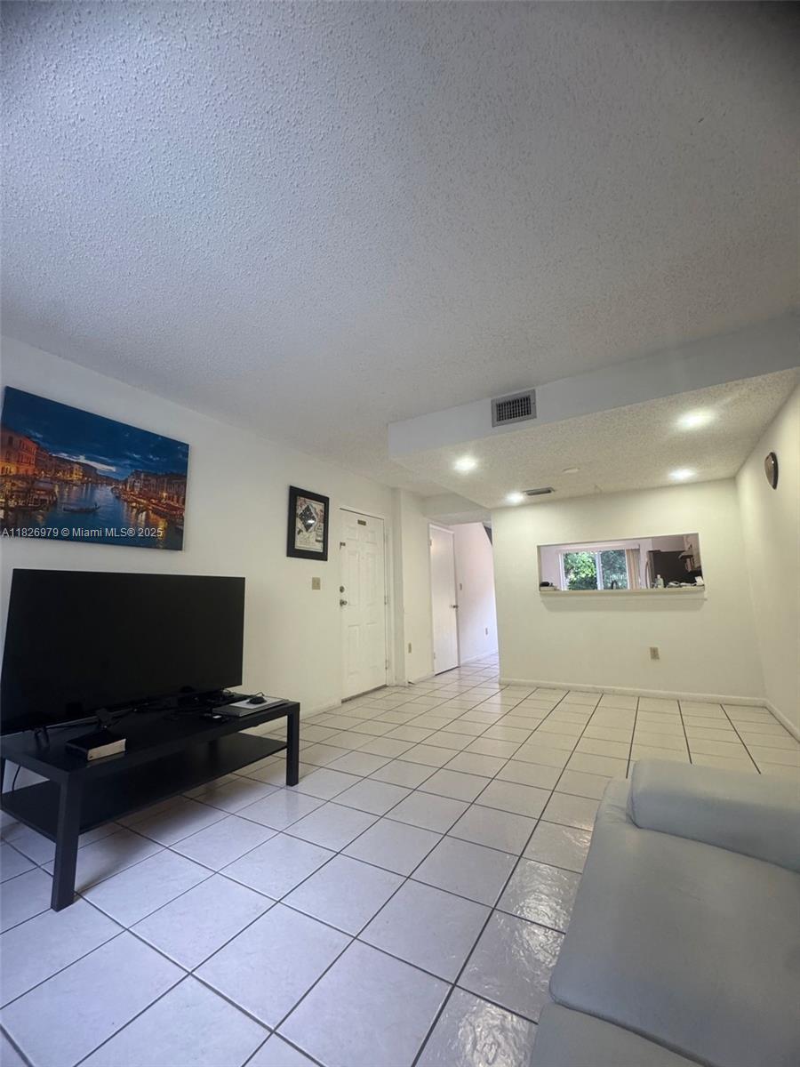 8270 SW 149th Ct 10-210
