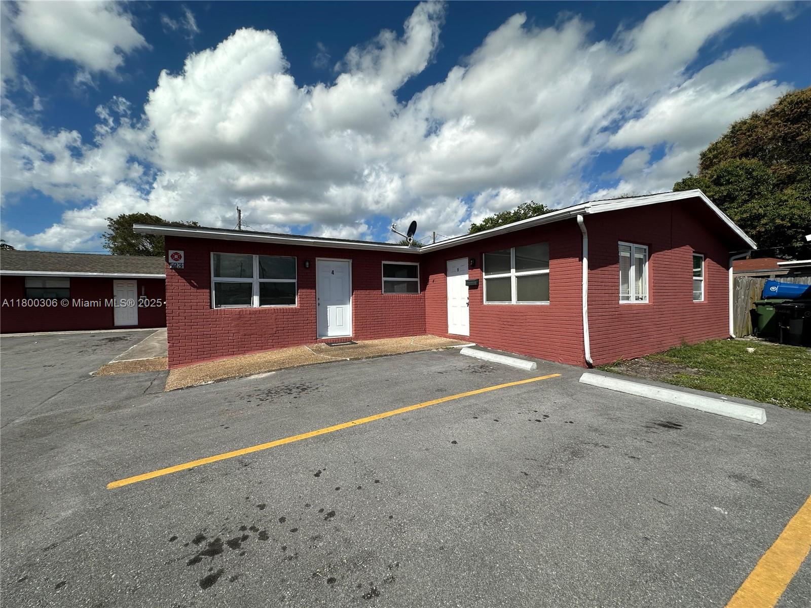 623 Nw 9th Ave 4, Fort Lauderdale, Broward County, Florida - 2 Bedrooms  
1 Bathrooms - 