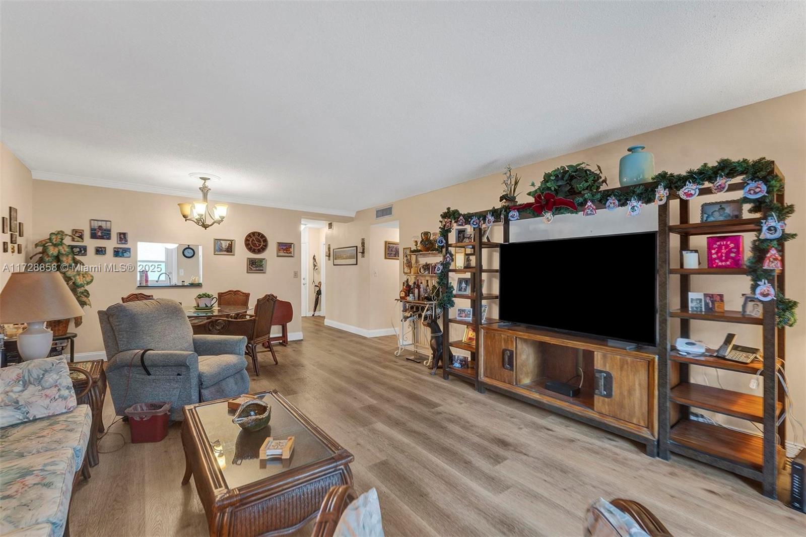 MEADOWBROOK TOWERS CONDO - Residential