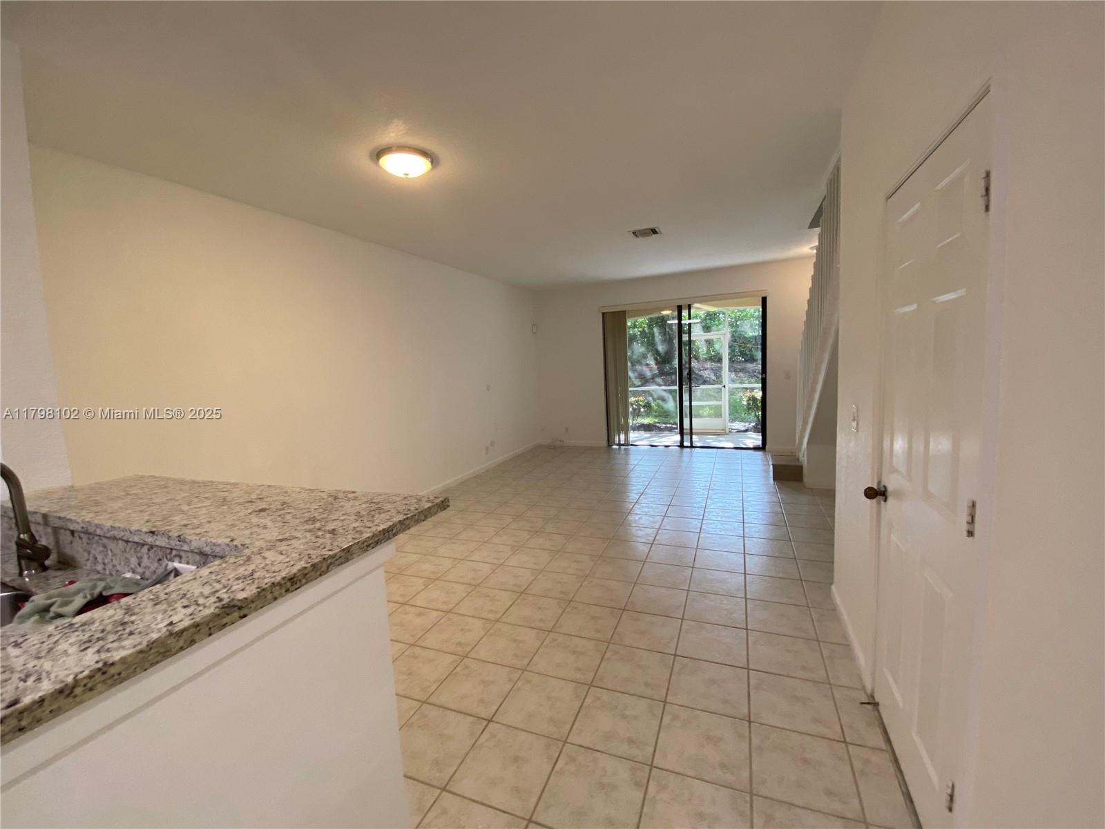 4114 Forest Dr 4114