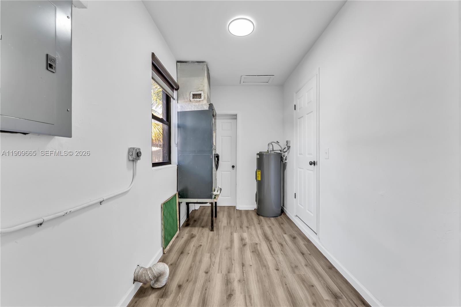 THE TROPICS AMD - Residential