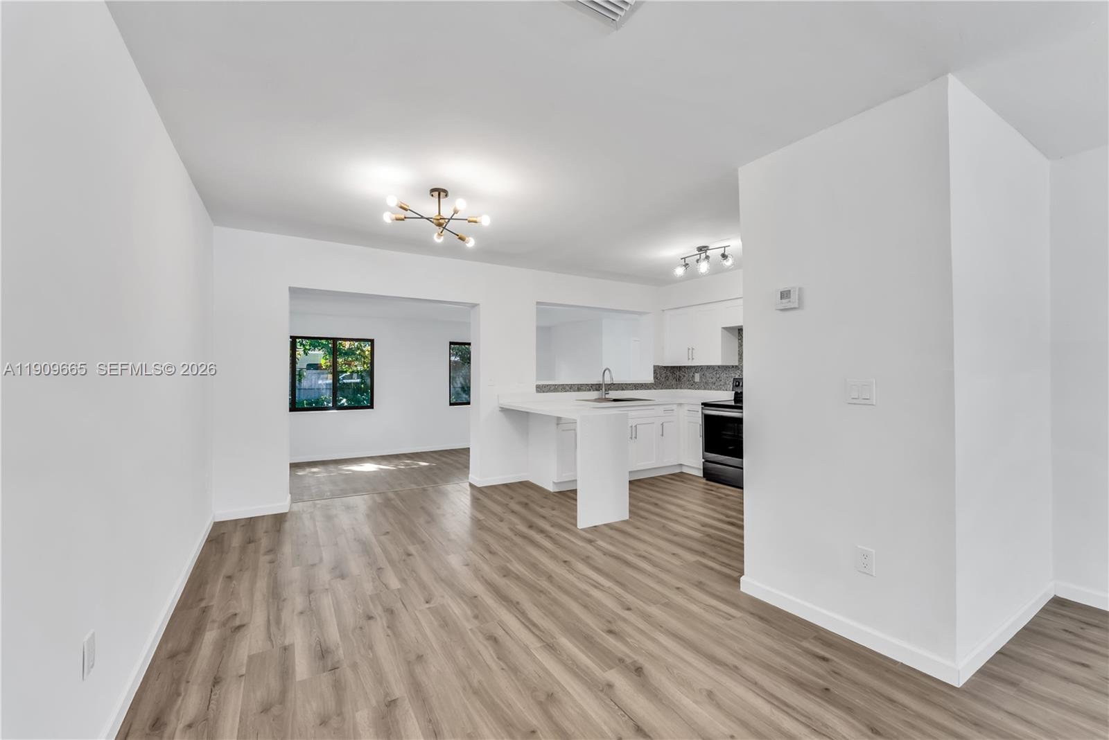 THE TROPICS AMD - Residential