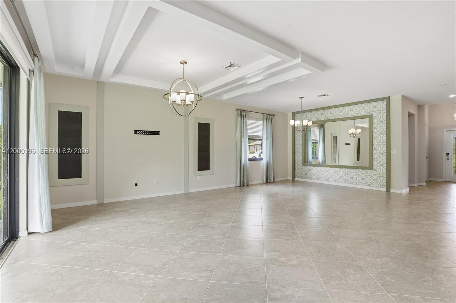 PORTICO - Residential