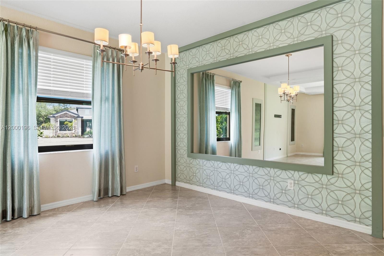 PORTICO - Residential