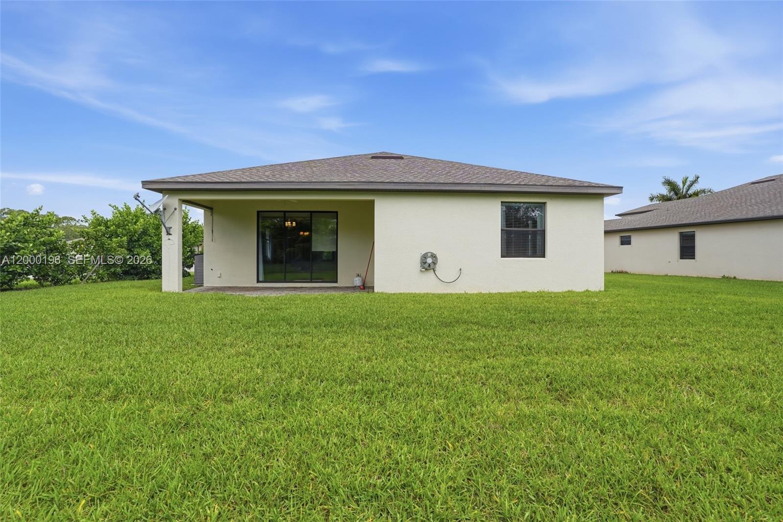 PORTICO - Residential