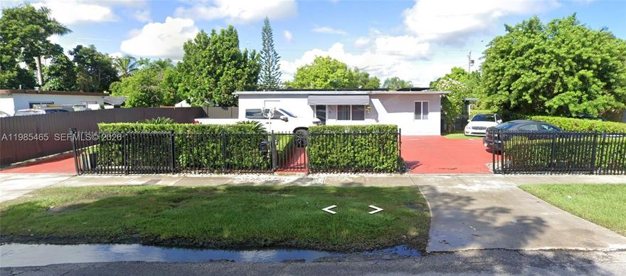 Single house 3/1, terrace, patio, circular driveway, all fenced, parking inside, no association. This property features a well-maintained single-family home with three bedrooms and one bathroom. The exterior boasts a spacious terrace and patio, perfect for outdoor entertaining or relaxation. The property also includes a circular driveway, enhancing convenience and curb appeal. The entire property is securely fenced, offering privacy and safety. Parking is available inside the property. There is no homeowners association.