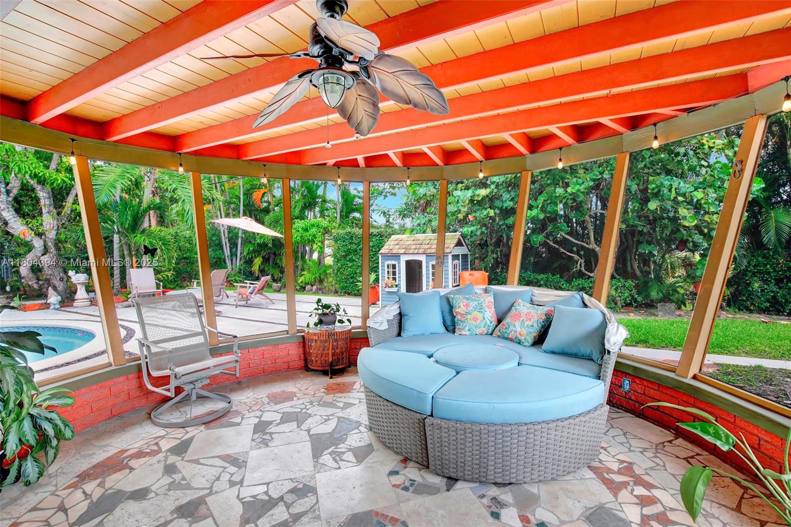 PLANTATION GARDENS 1ST SE - Residential