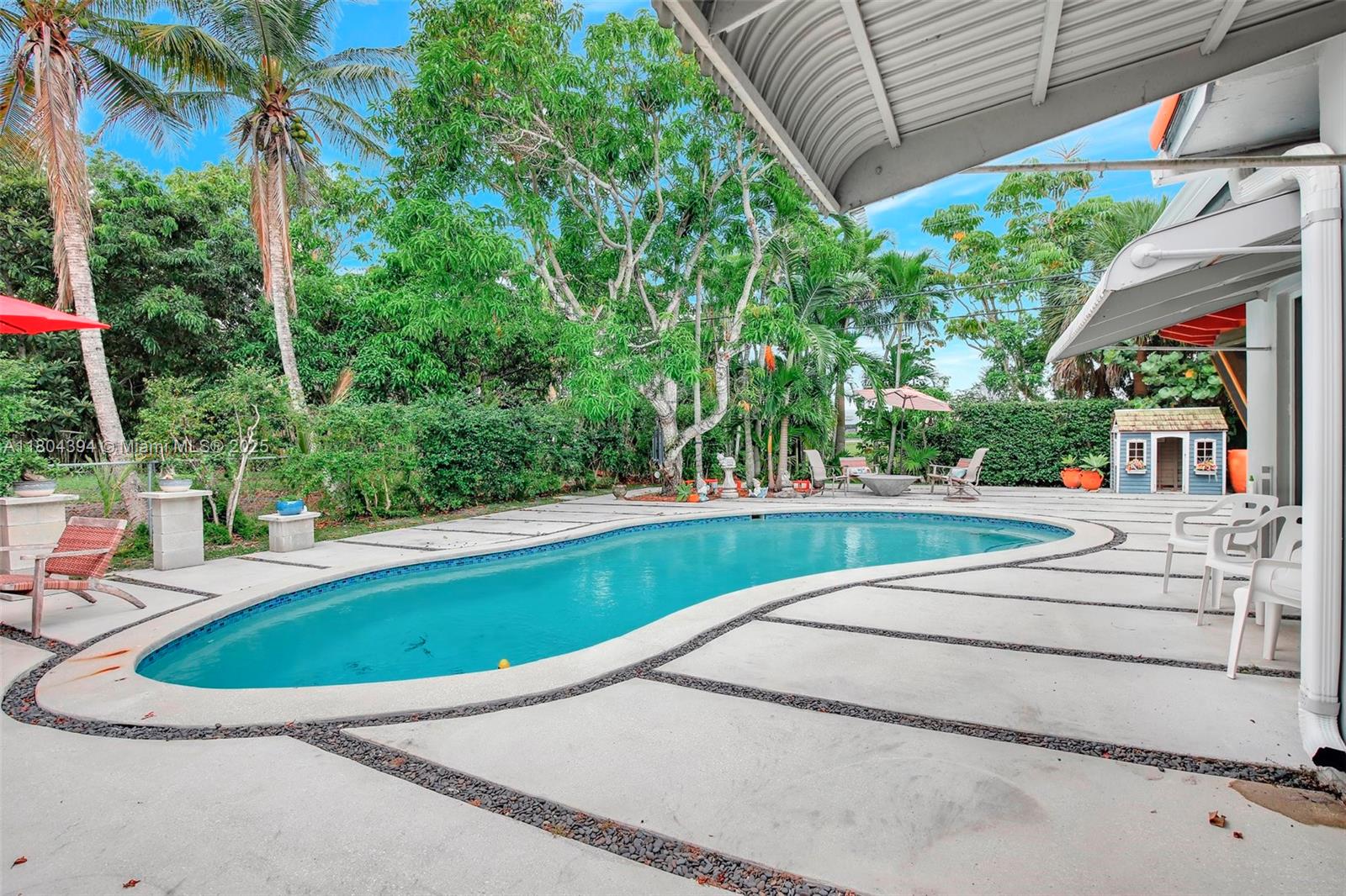 PLANTATION GARDENS 1ST SE - Residential