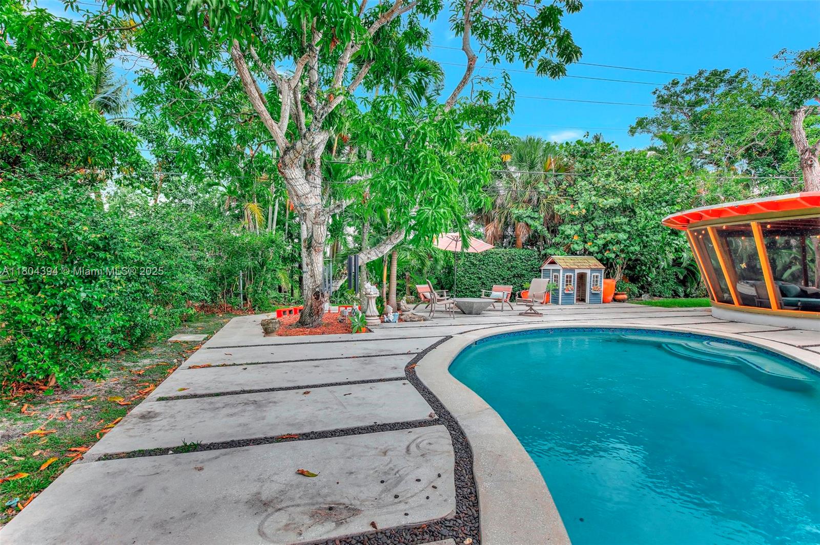 PLANTATION GARDENS 1ST SE - Residential