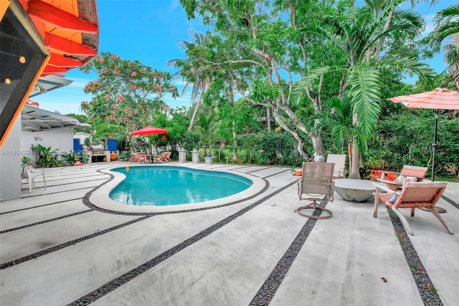 PLANTATION GARDENS 1ST SE - Residential