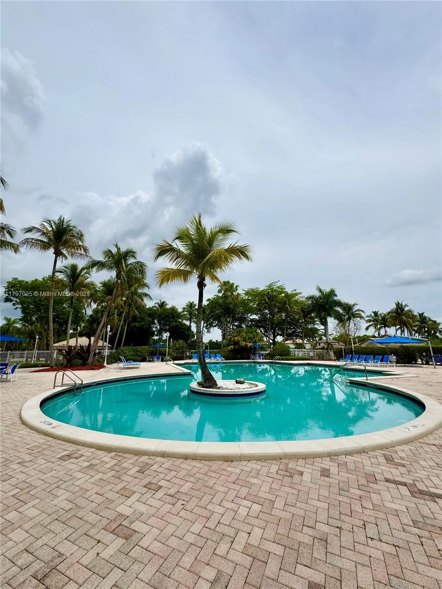 Pembroke Pines, Florida 33028, United States, 4 Bedrooms Bedrooms, ,3 BathroomsBathrooms,Residential,Active,123192