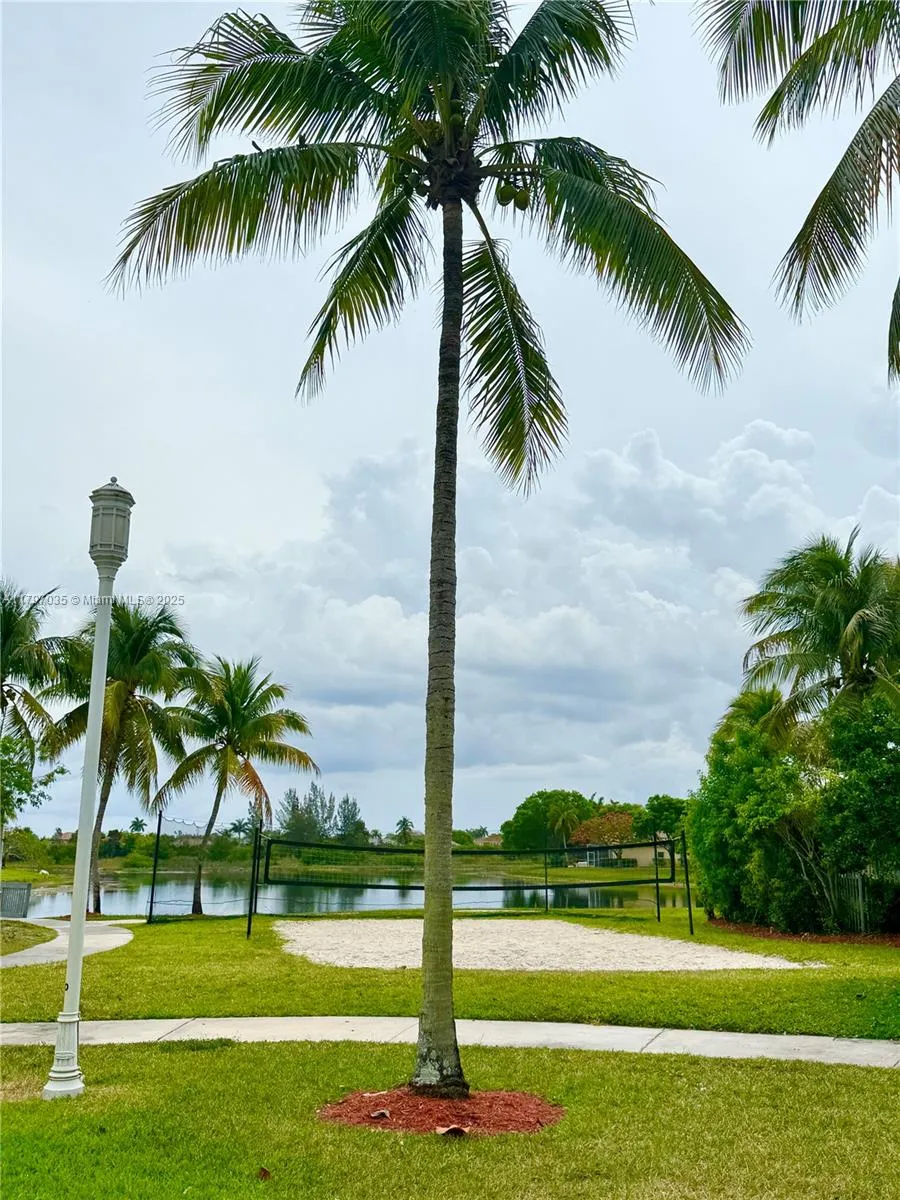 Pembroke Pines, Florida 33028, United States, 4 Bedrooms Bedrooms, ,3 BathroomsBathrooms,Residential,Active,123192