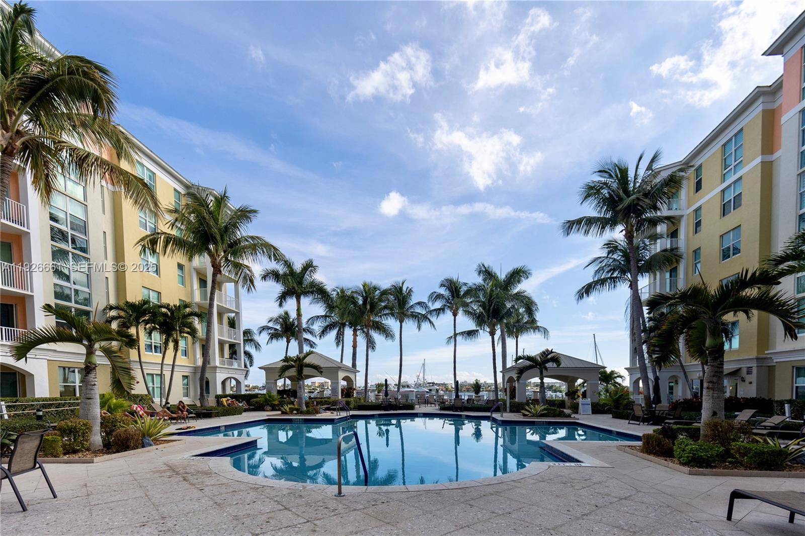 MOORINGS AT LANTANA CONDO - Residential