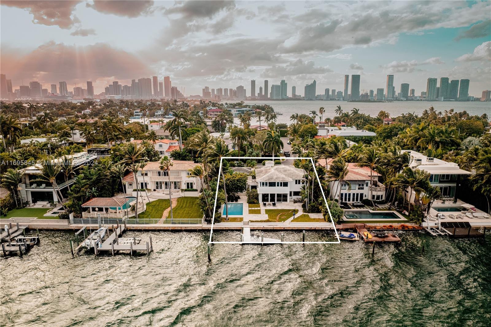 DI LIDO ISLAND - Residential