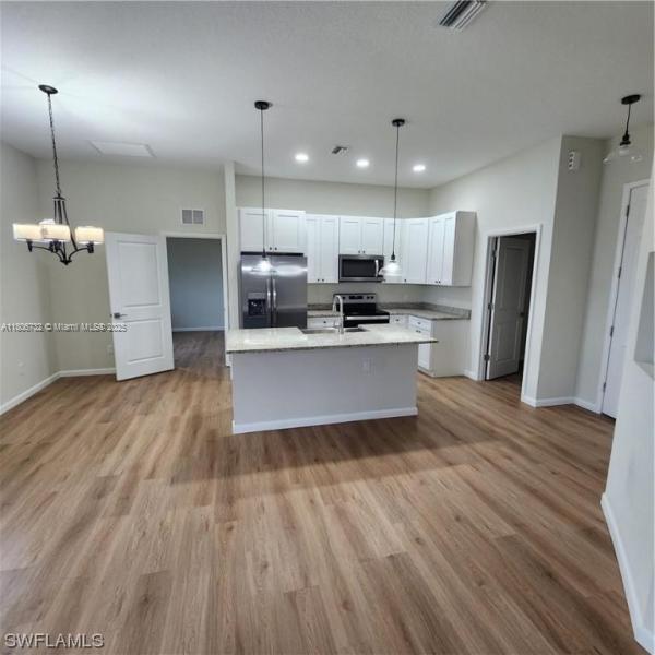 PORT LABELLE - Residential