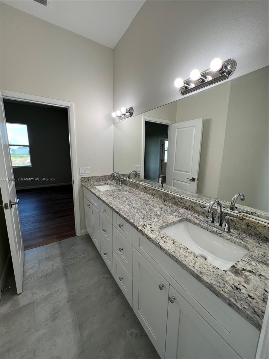 PORT LABELLE - Residential