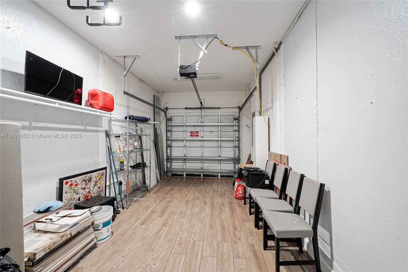 DORAL ISLES NORTH SEC TWO - Residential