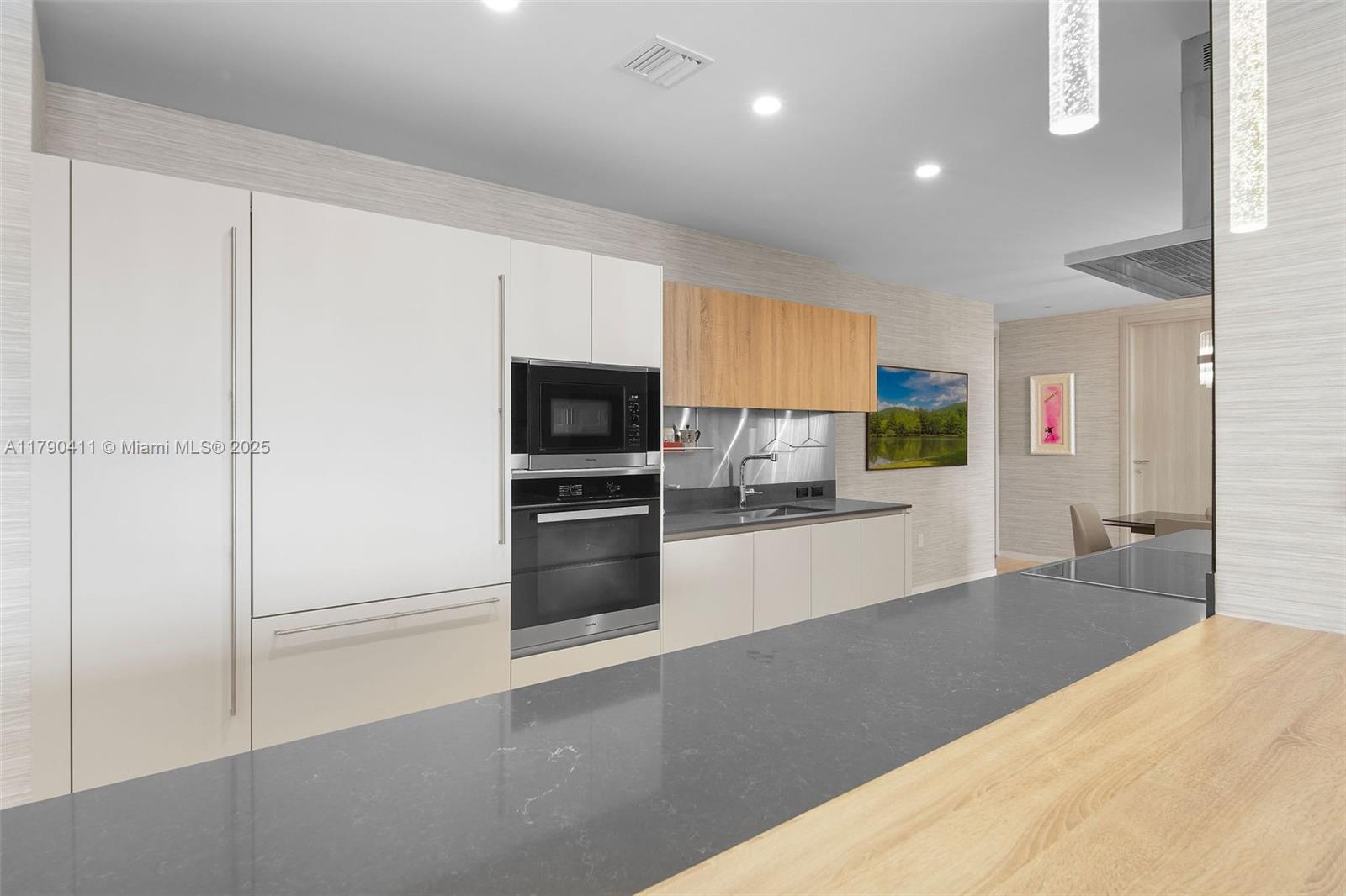 BRICKELL FLATIRON CONDO - Residential