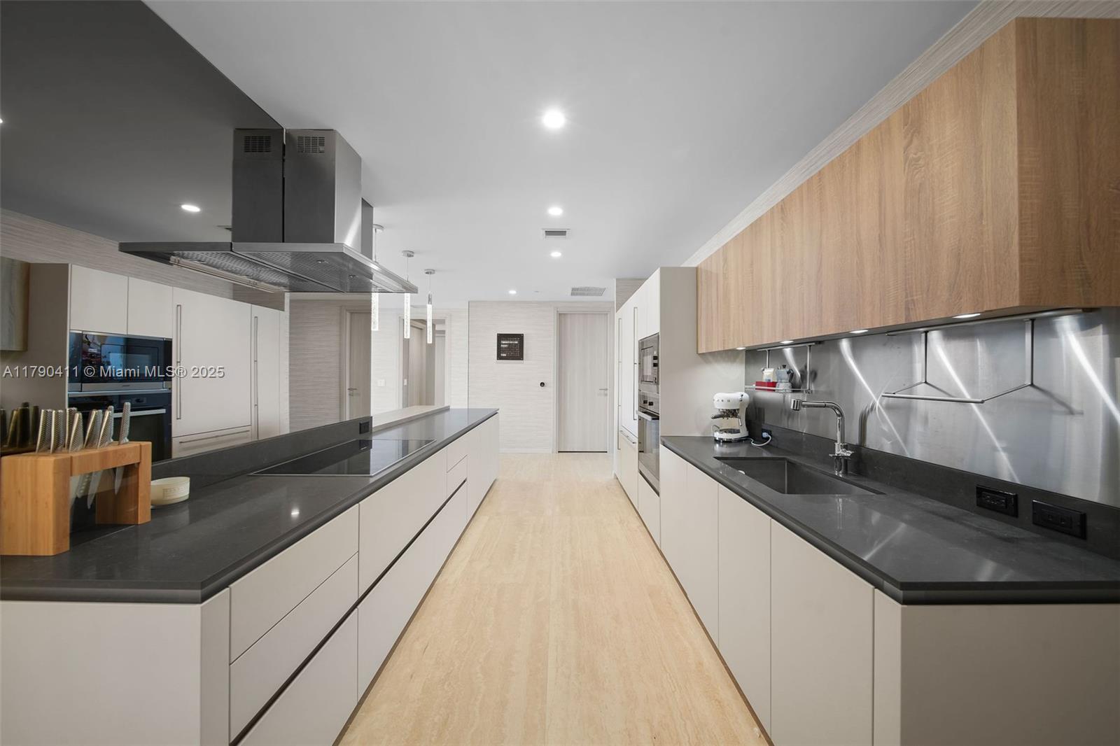 BRICKELL FLATIRON CONDO - Residential