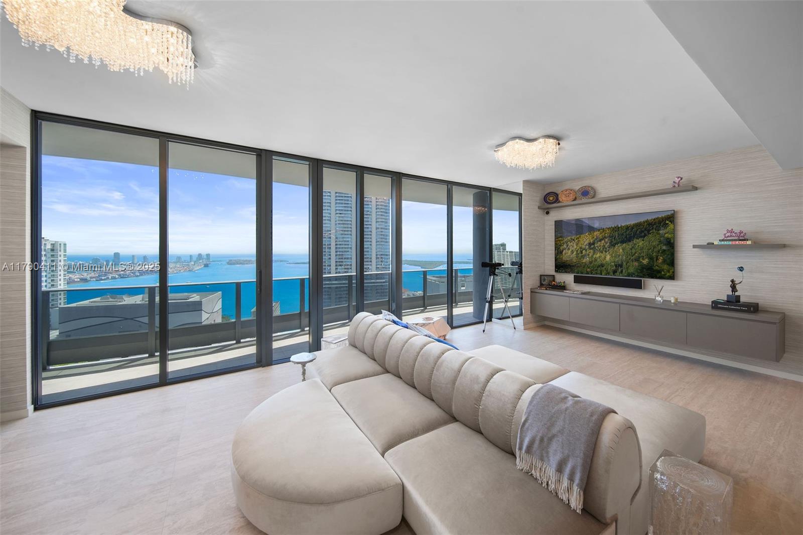 BRICKELL FLATIRON CONDO - Residential