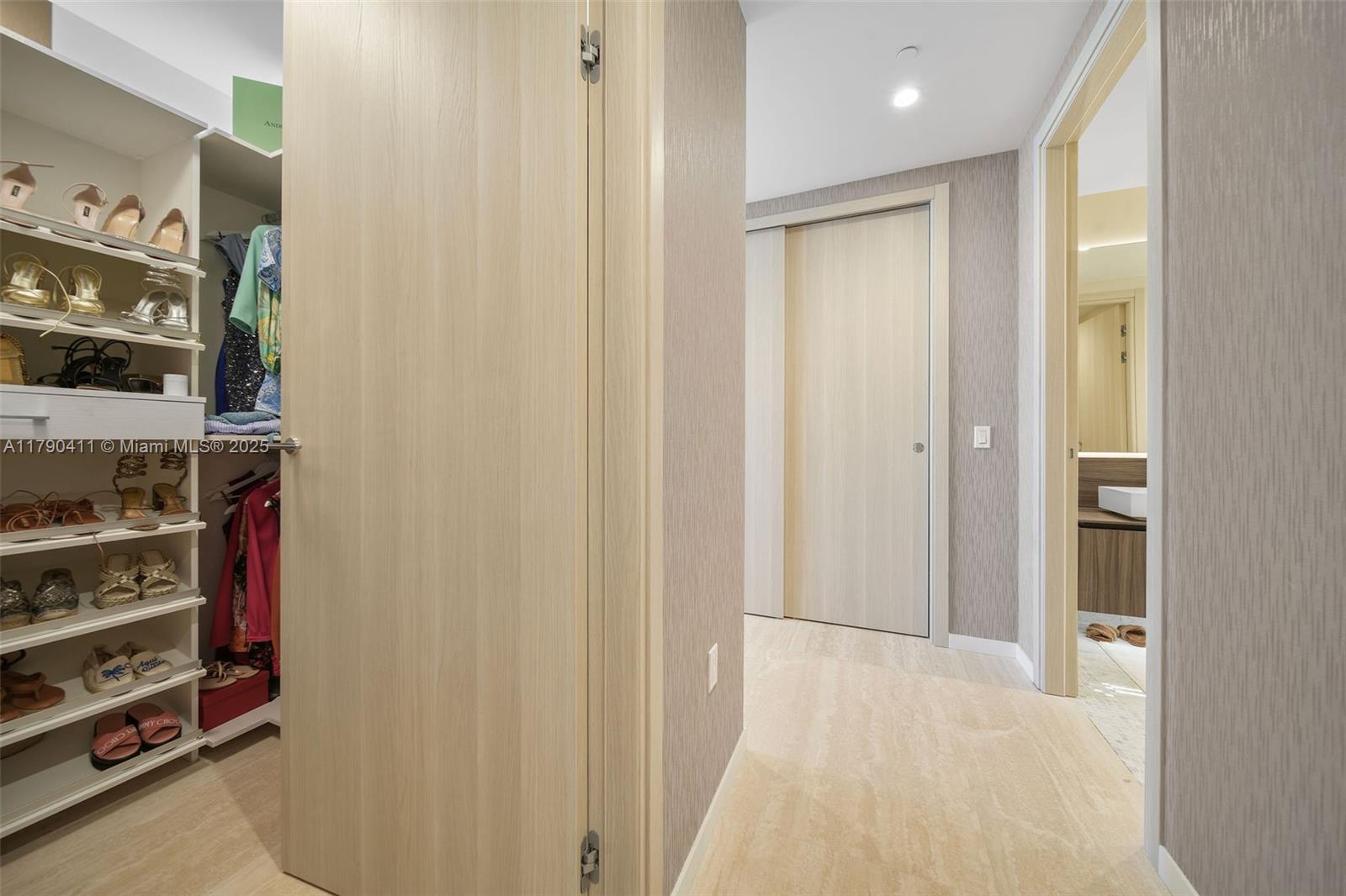 BRICKELL FLATIRON CONDO - Residential