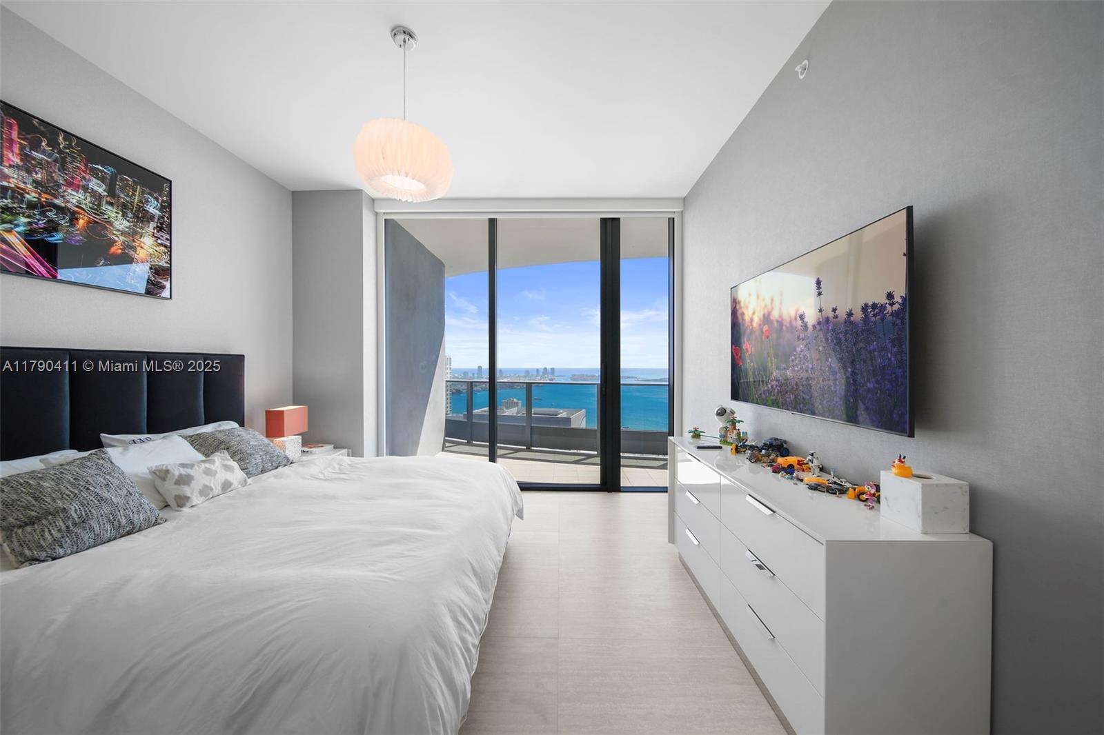 BRICKELL FLATIRON CONDO - Residential