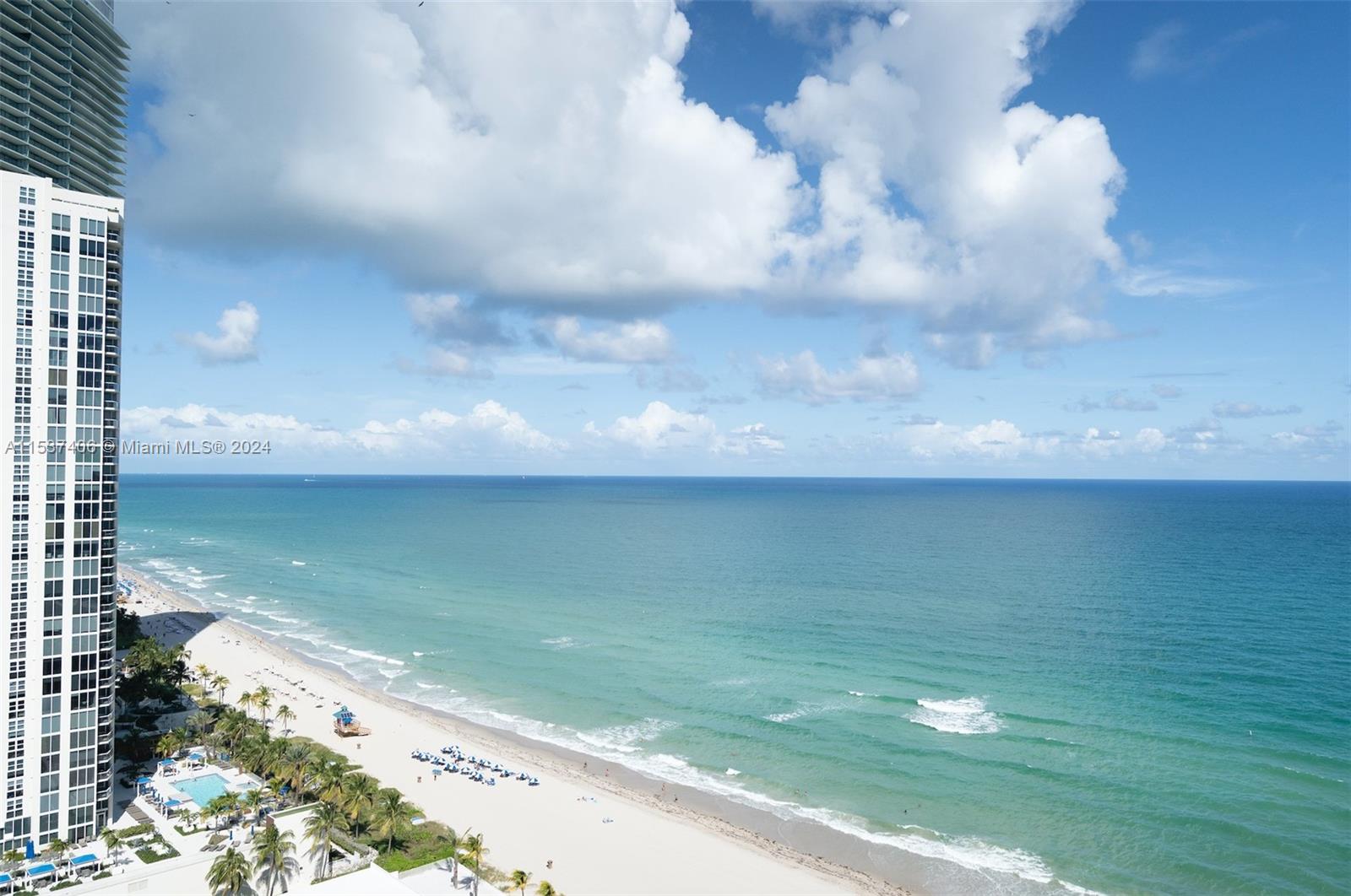 Property for Sale at 18683 Collins Ave 2406, Sunny Isles Beach, Miami-Dade County, Florida - Bedrooms: 1 
Bathrooms: 1  - $699,900
