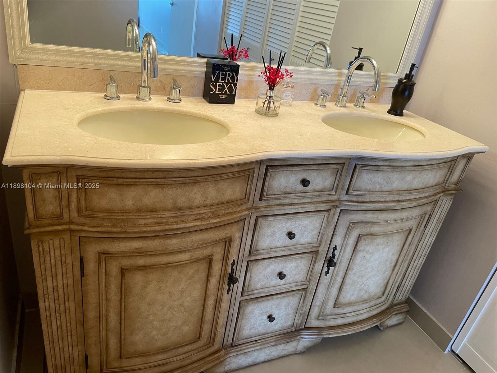 3800 S Ocean Dr 301