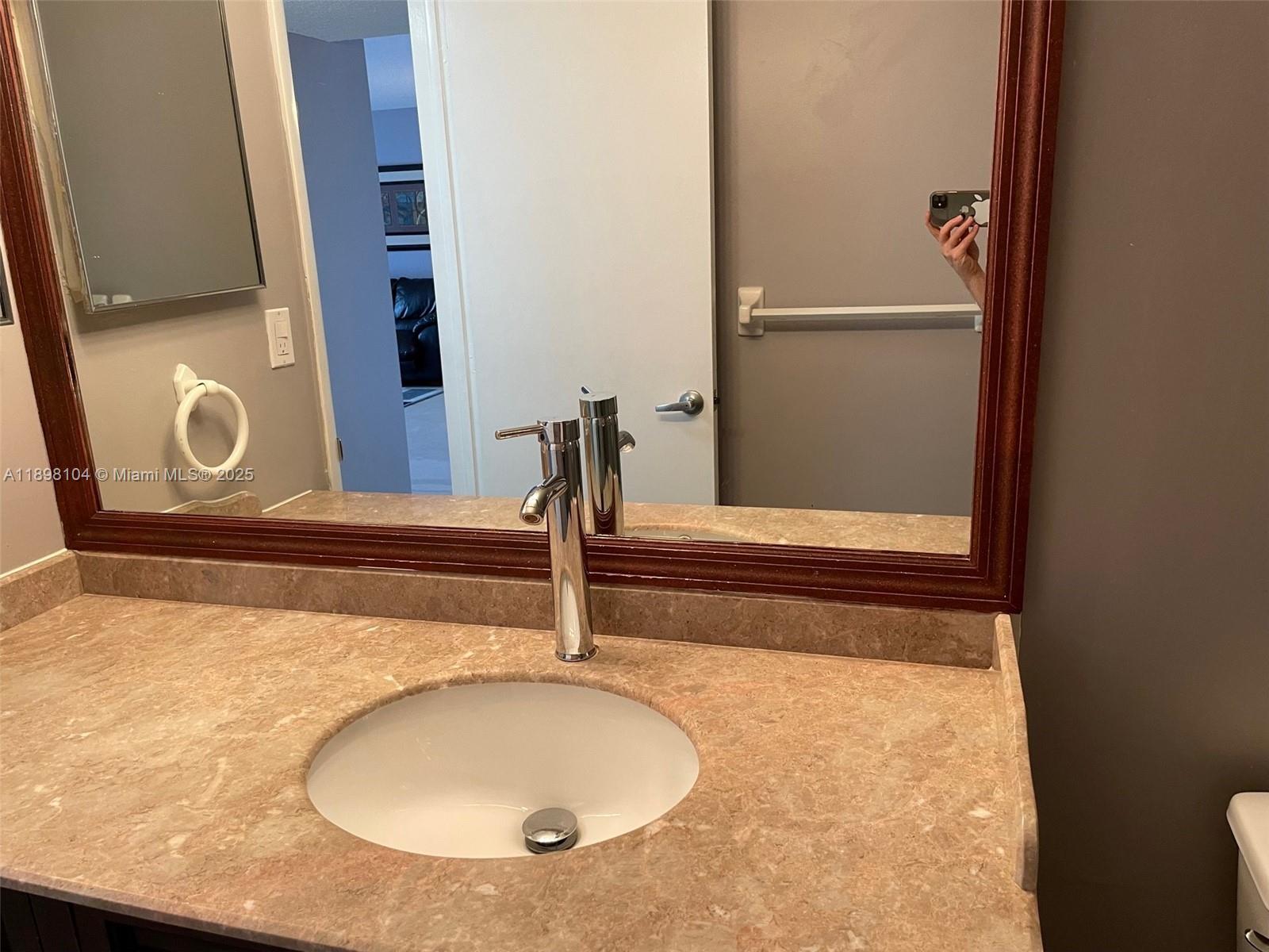 3800 S Ocean Dr 301