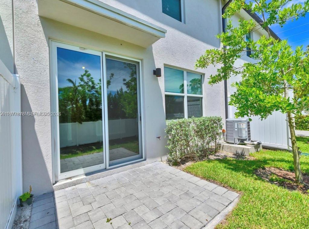 Photo of 3506 Joshua Tree St #3506, Palm Springs, FL 33461 (MLS # A11977678)