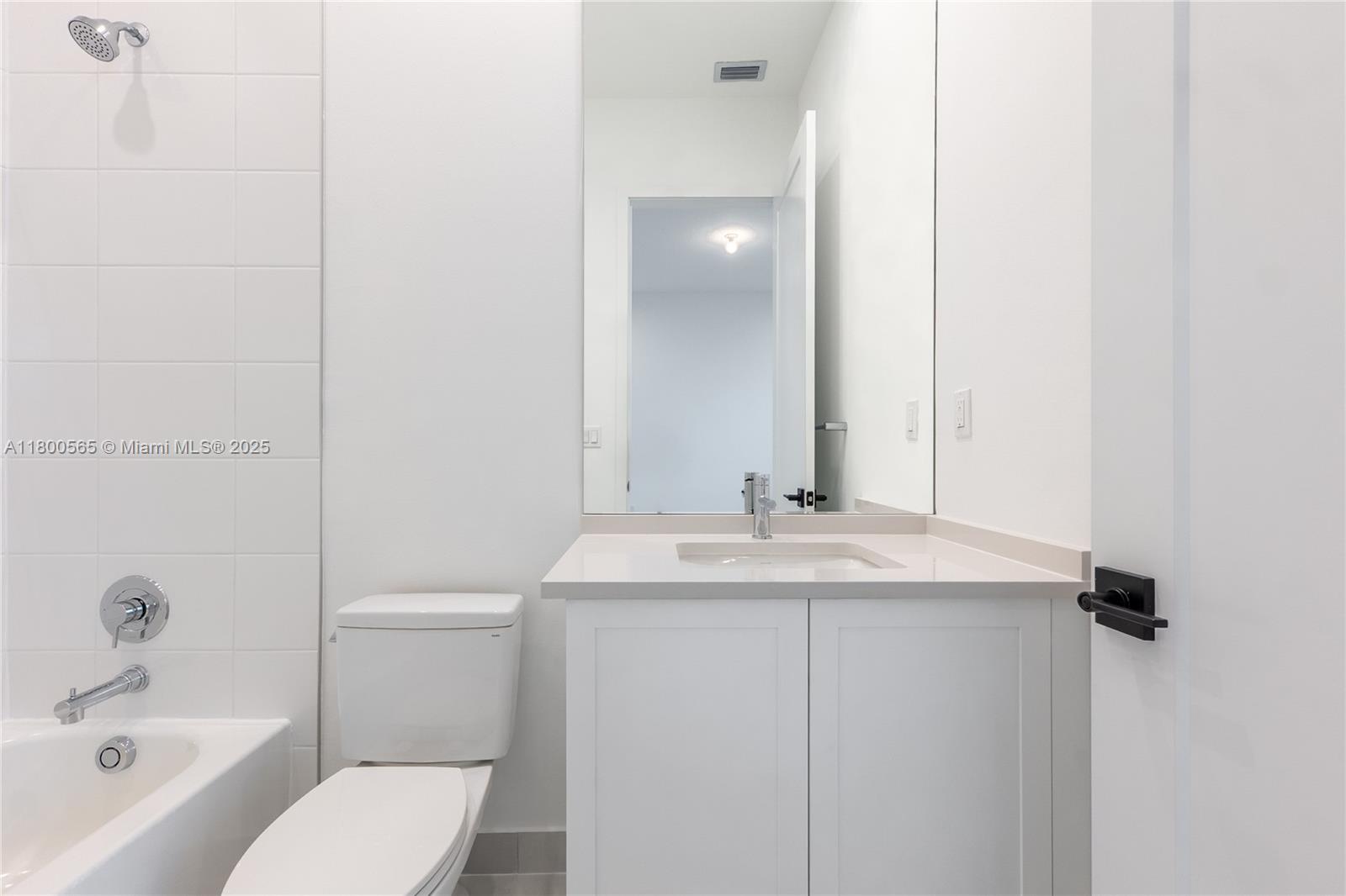 AVENIR POD - Residential Lease