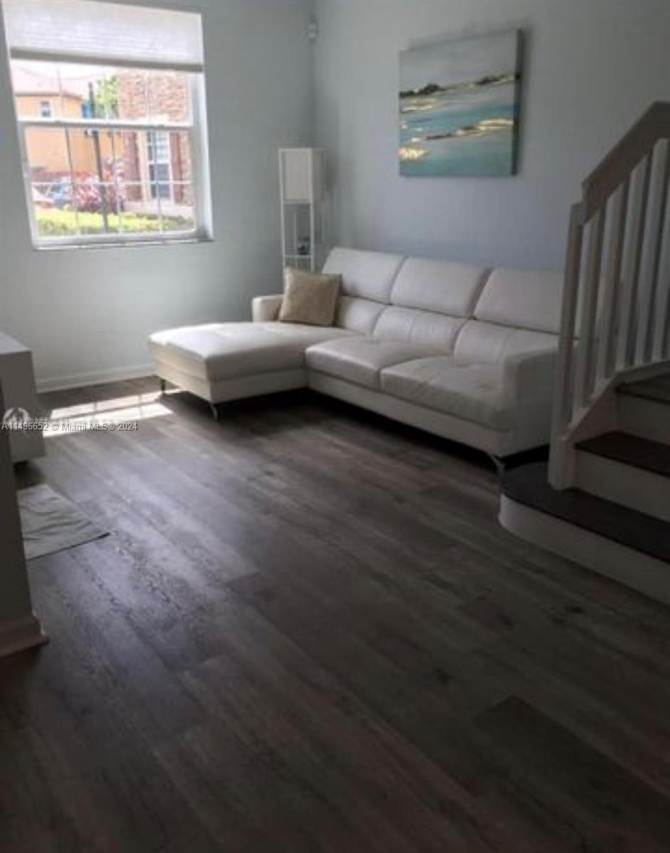 VILLAS AT CARMEL CONDO NO - Residential Lease