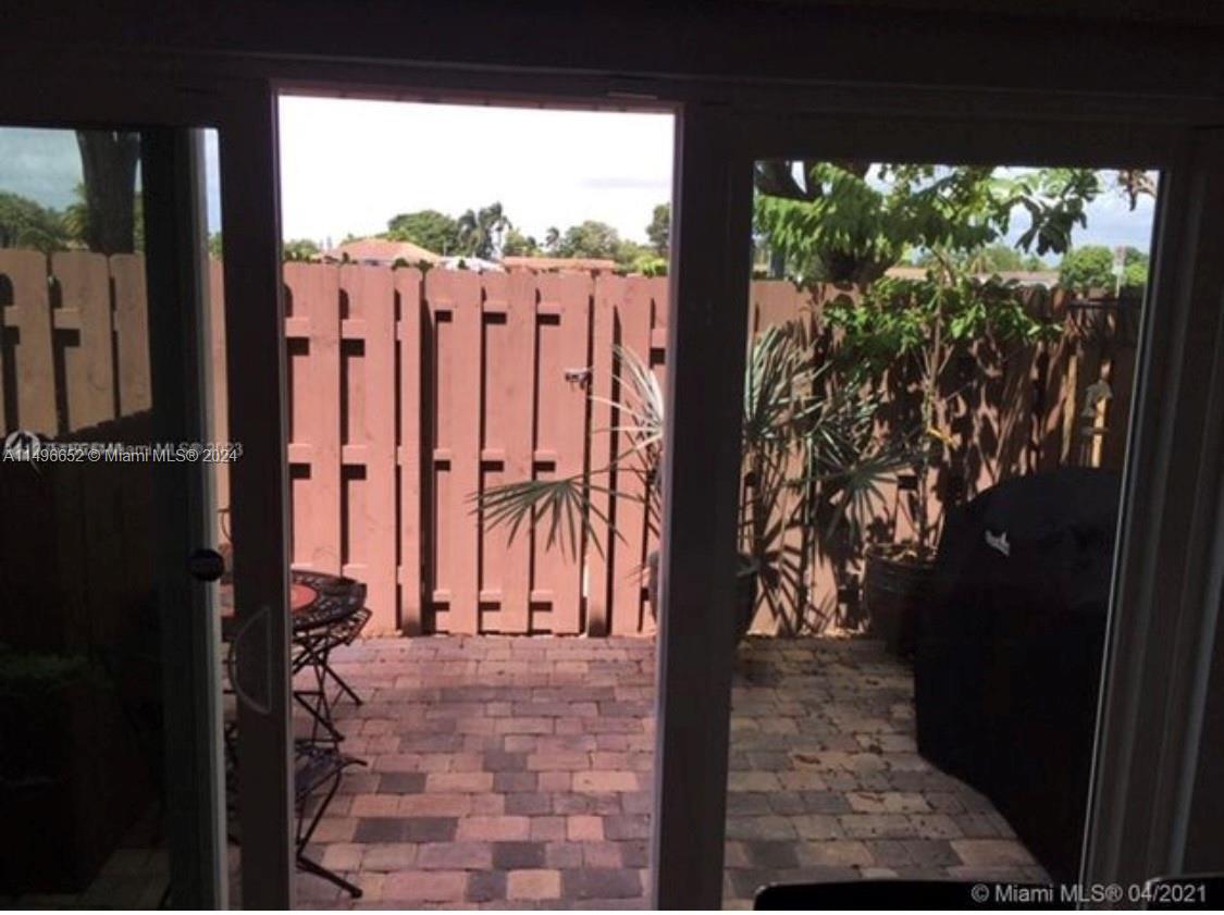 VILLAS AT CARMEL CONDO NO - Residential Lease