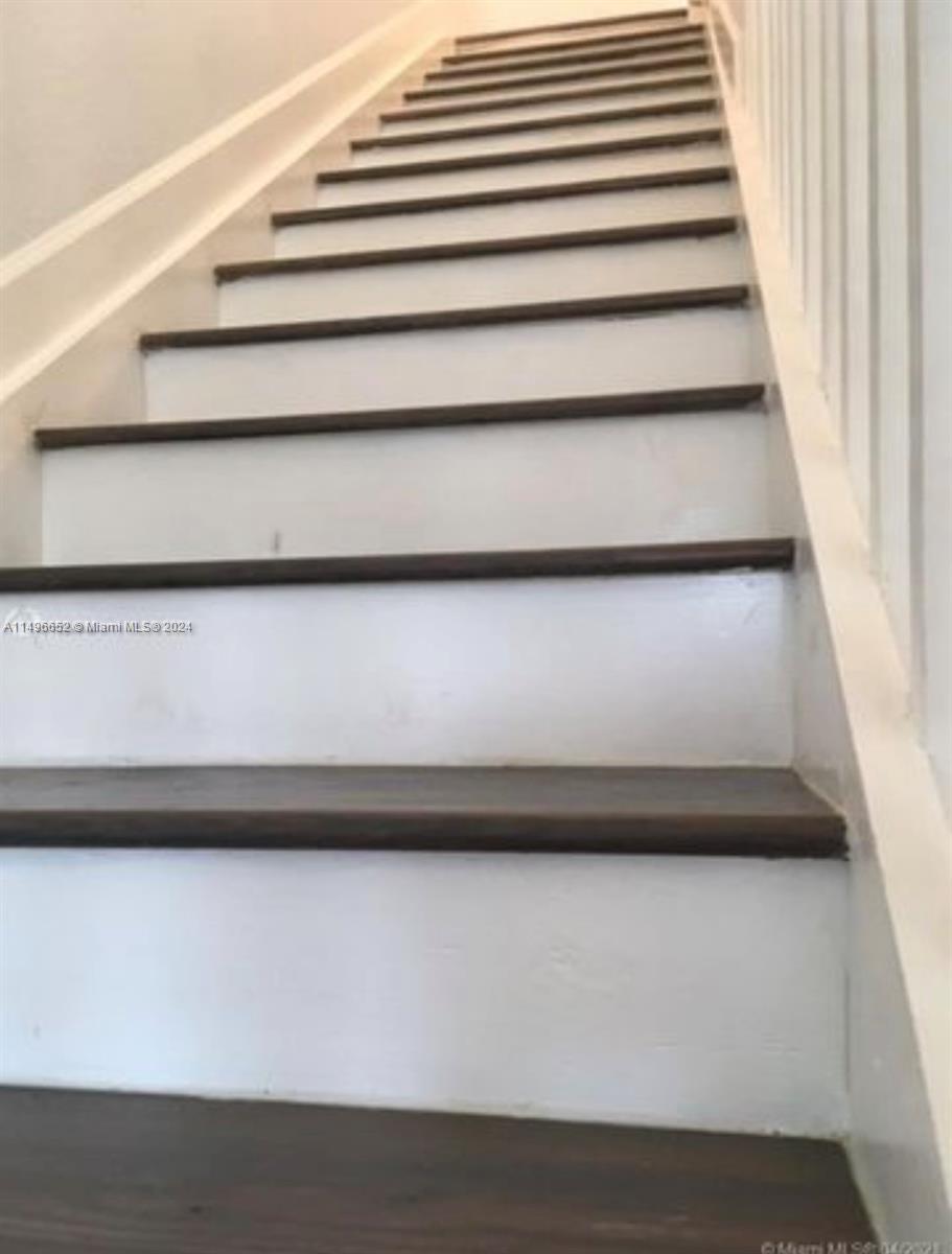 VILLAS AT CARMEL CONDO NO - Residential Lease