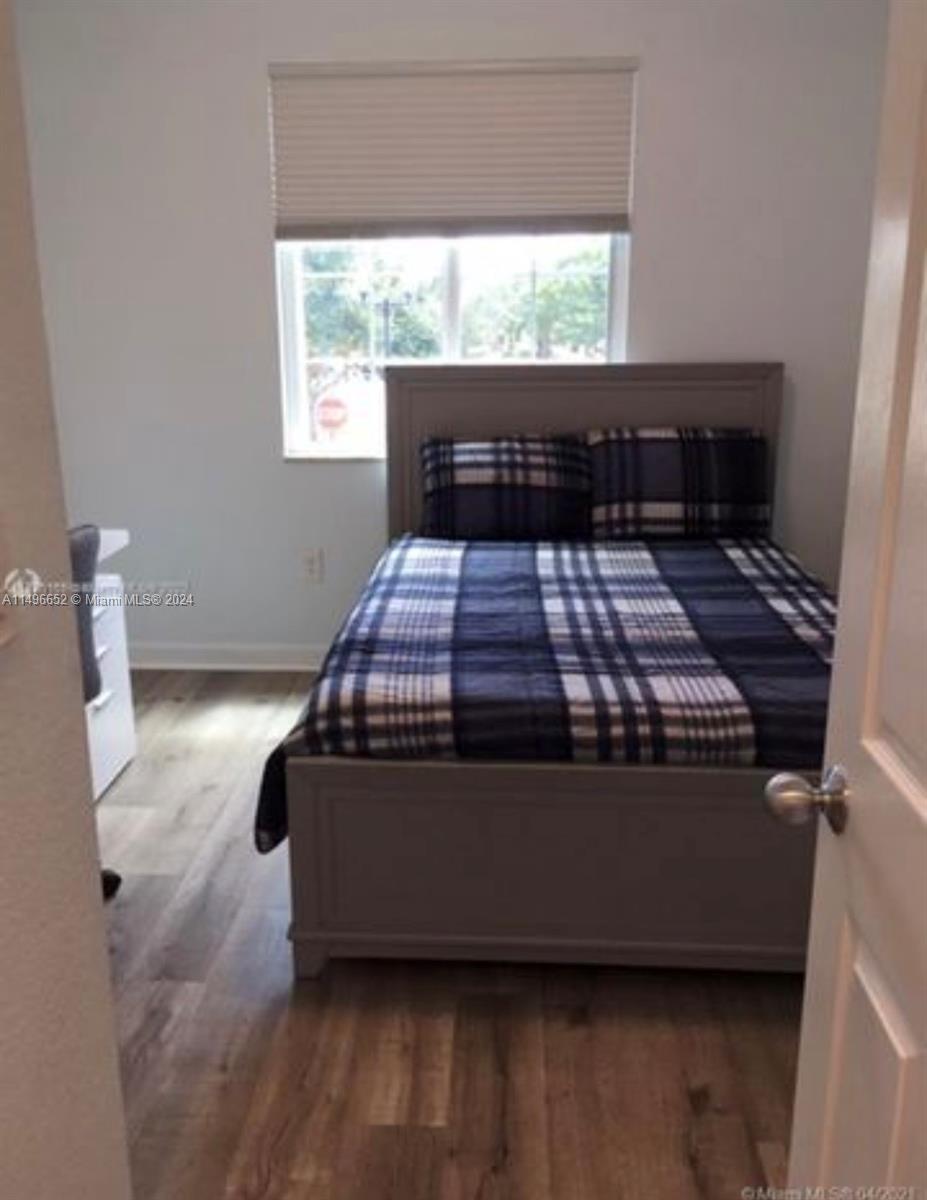 VILLAS AT CARMEL CONDO NO - Residential Lease